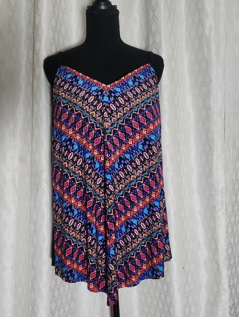 Trimshaper Multicolor Printed Swimsuit Top